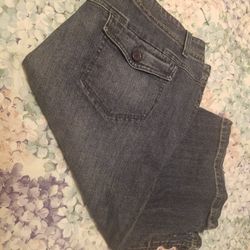 Size 18W Womens Knee Length