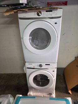 Samsung front load washer and gas dryer