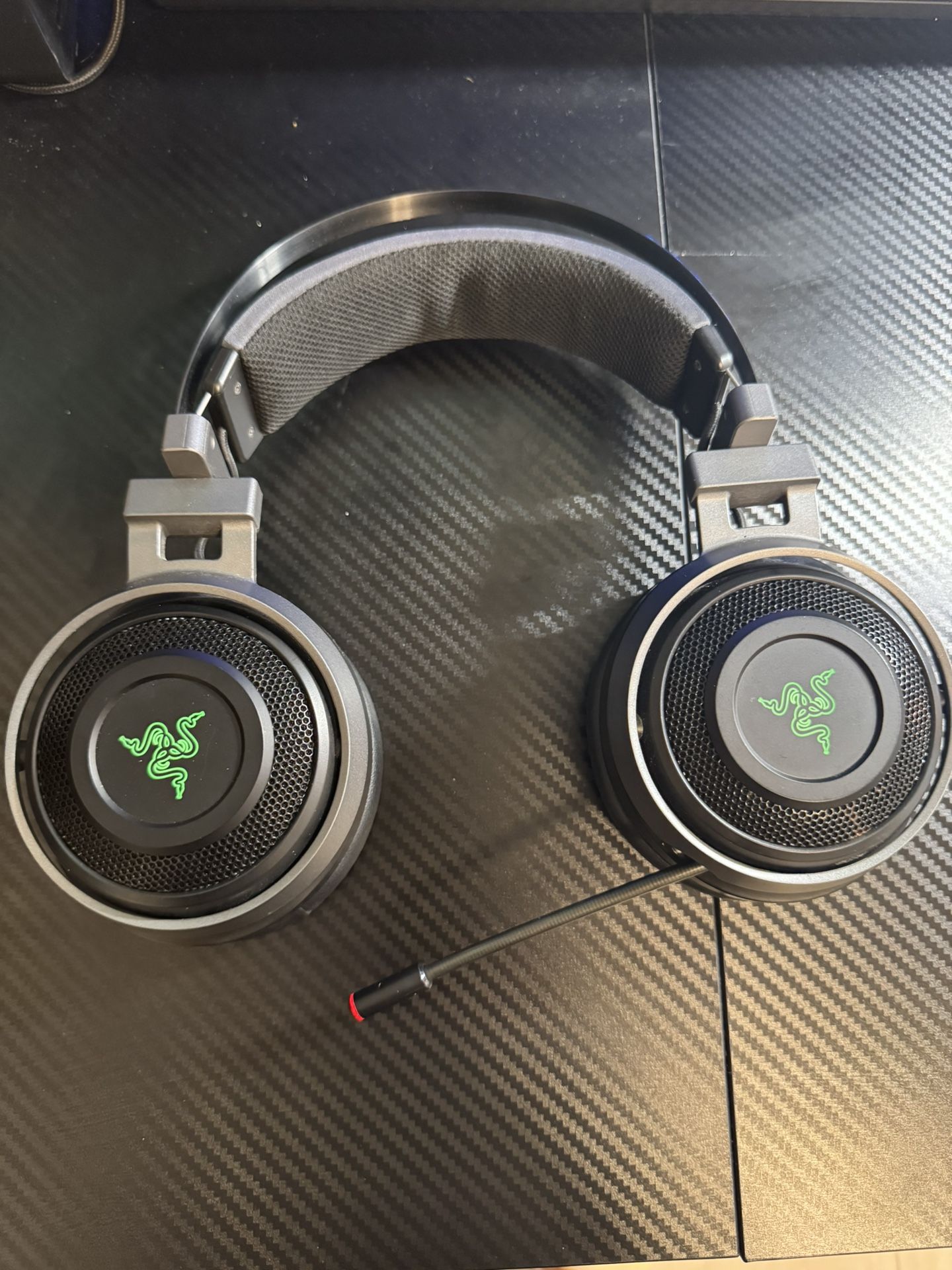 Razer Nari Ultimate Wireless Headset
