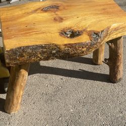 Wood Beautiful Table And Wood Clock 