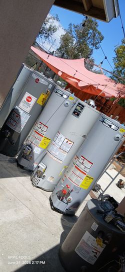 Water Heaters Boilers  40 gallons
