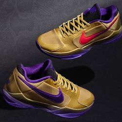 Nike kobe 5 portro undefeated hall of fame