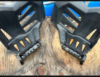 ATV Quad Foot Pegs with Shields