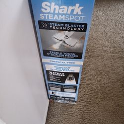 Shark stemspot
