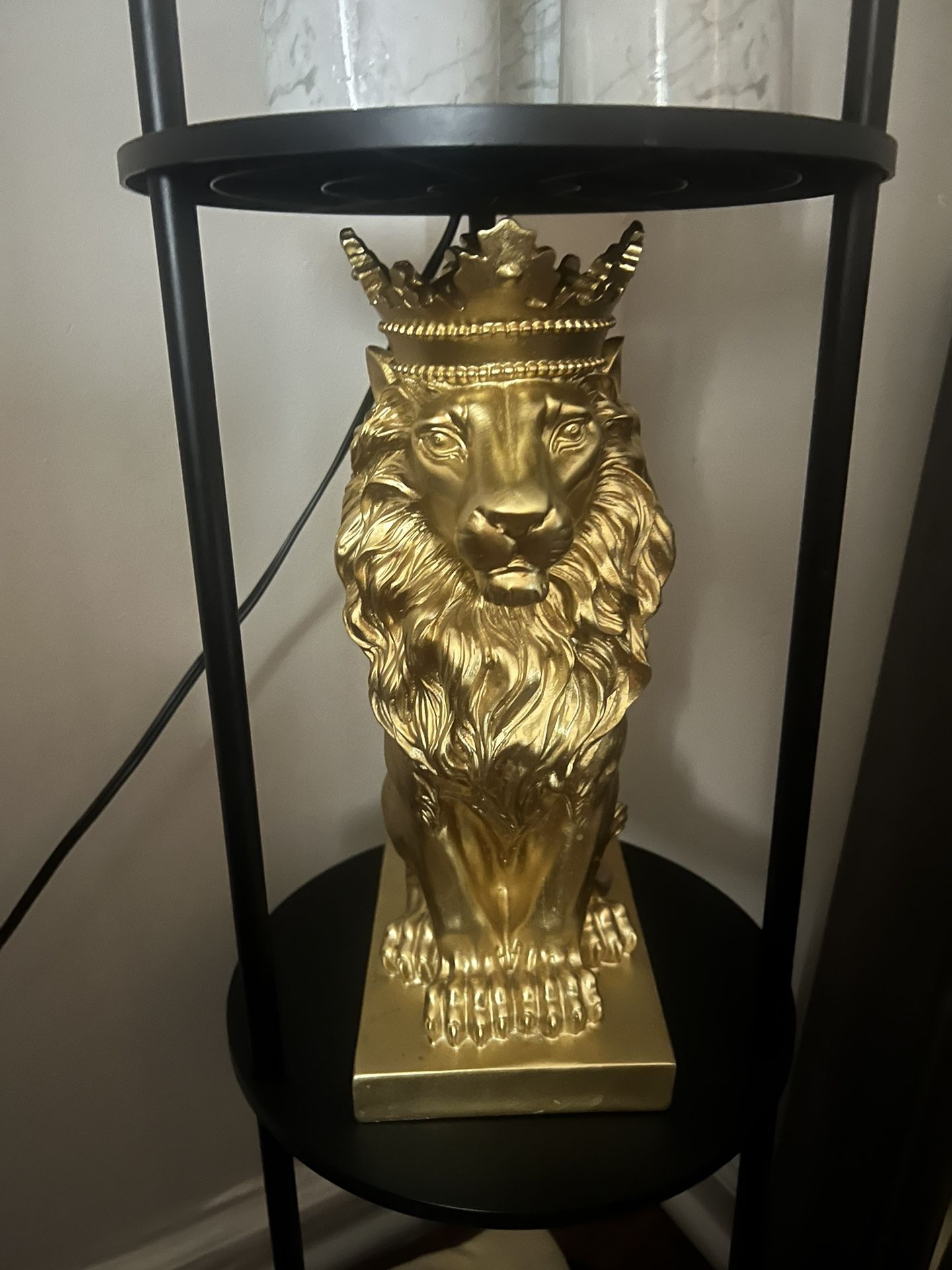 Small Gold Lion Statue