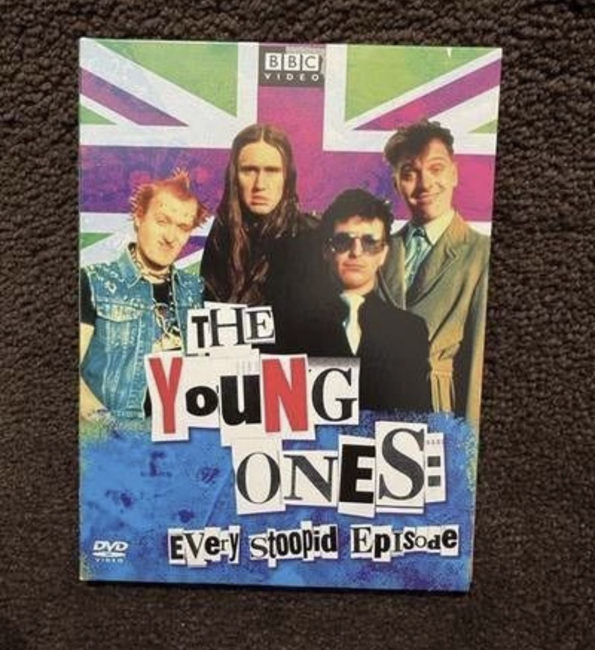 The Young Ones: Every Stoopid Episode - BBC Video DVD 2002 3-Disc Set