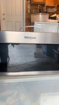 Whirlpool 1.1-cu. ft. Low-Profile Over-the-Range Microwave Hood Combination