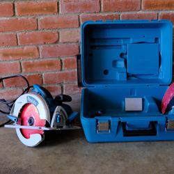 Makita 5007Mg Magnesium 7-1/4-inch Circular Saw + 3 Blades 