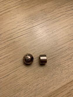 Pandora clip on stopper charm
