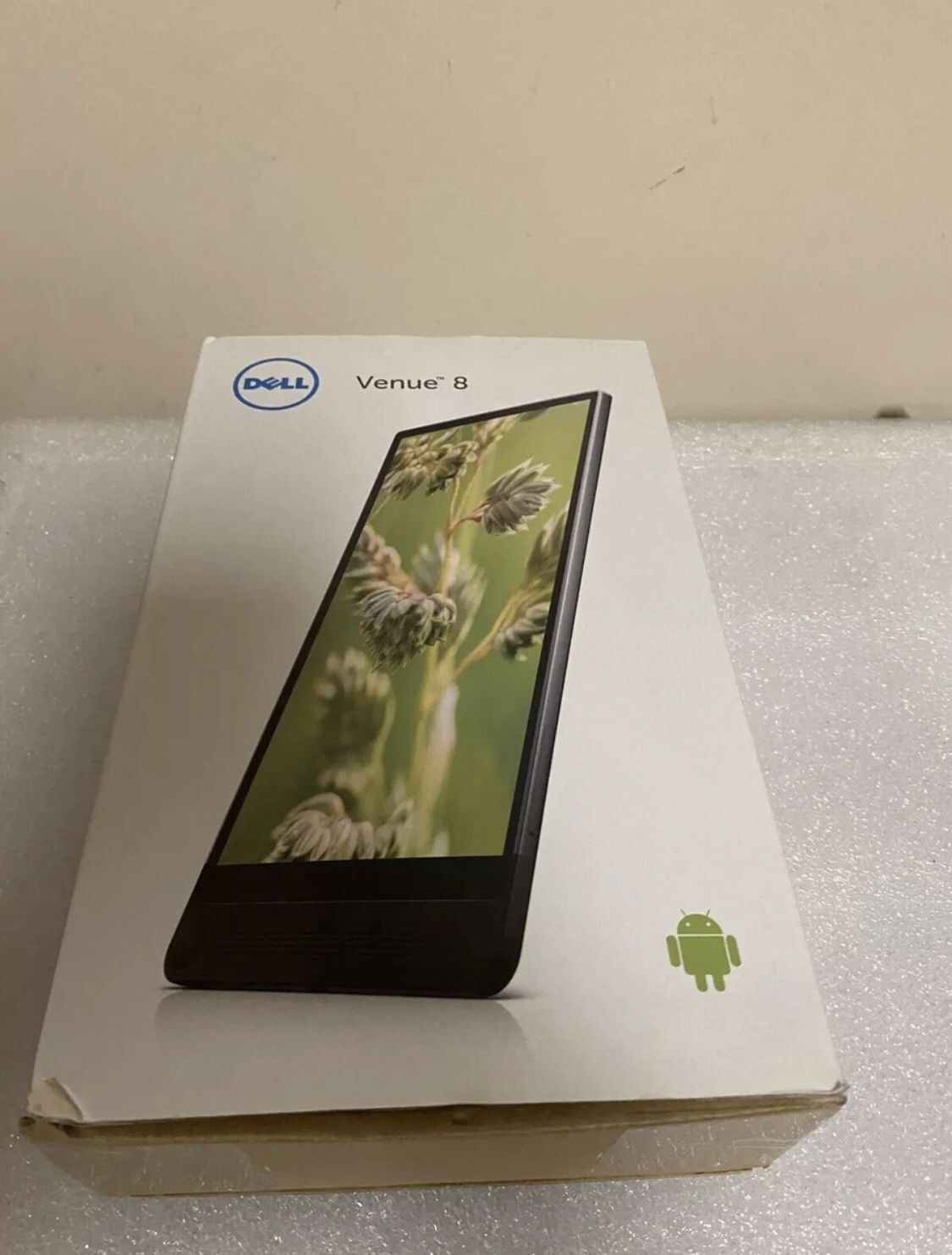 Dell Venue 8 7840 Tablet 32GB Black Android Intel Atom 8" Wi-Fi- For Parts And Repair