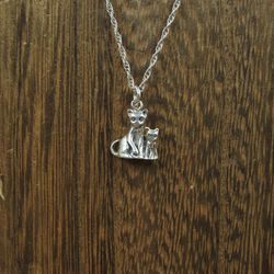 18 Inch Sterling Silver Double Cat Pendant Necklace