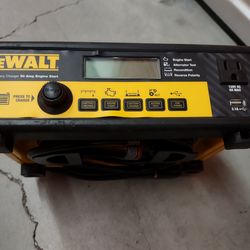 DeWalt battery charger