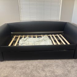 Twin Trundle Bed