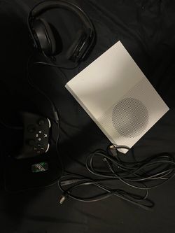 Xbox with everything and a tv