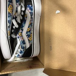 Vans Girls Shoes 1.5 