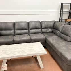 New Chaise Sectional 🔥🔥 TAKE IT HOME
