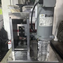 Strip Meister, Ex 2000