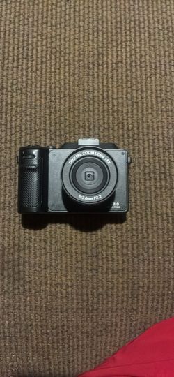Digital camera