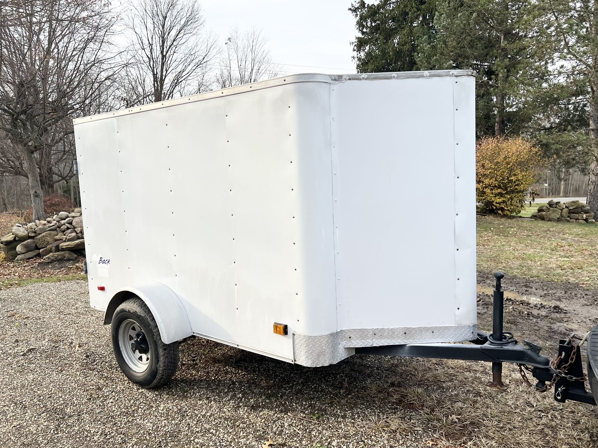 5x8 V-Nose Enclosed Cargo Trailer