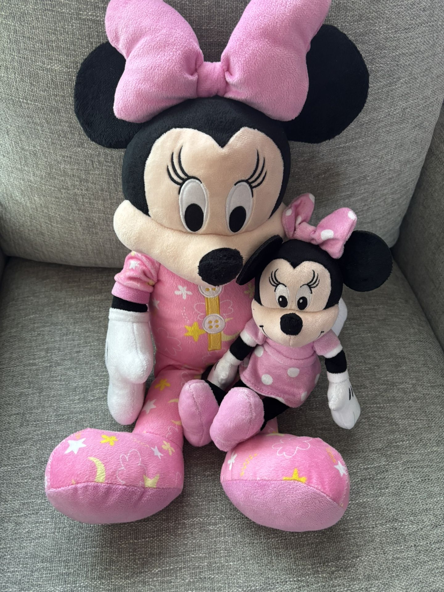 Minnie Mouse Plushies