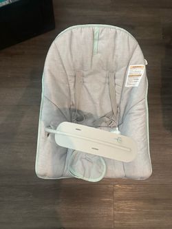 Baby Bouncers, Activity Center Saucer and Baby Seat
