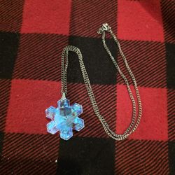 Vintage Aurora Snowflake Crystal Pendant