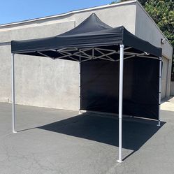 New in box $109 Heavy-Duty 10x10 FT Canopy with (1 Sidewall) EZ PopUp Party Tent w/ Carry Bag (Red, Blue)