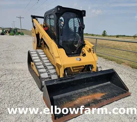 Clean Machine2022 Caterpillar 289D3 Track Skid Steer