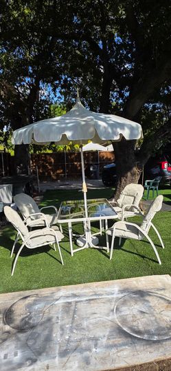 Patio Set