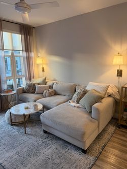 Living Spaces Quinton II 110” Performance Fabric Sectional w/ Chaise – Beige/Grey