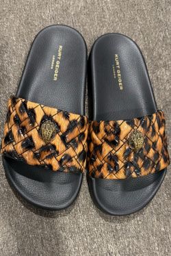 New & Authentic 100% KURT GEIGER