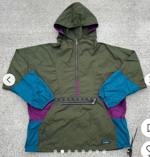 Vintage LL Bean Size Large  Windbreaker Aztec Anorak Pullover USA MADE 