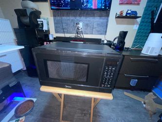 Microwave Oven
