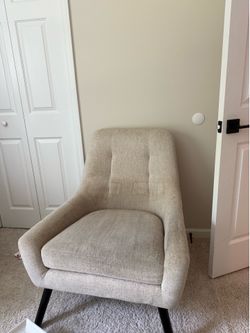 Living Spaces Accent Chair