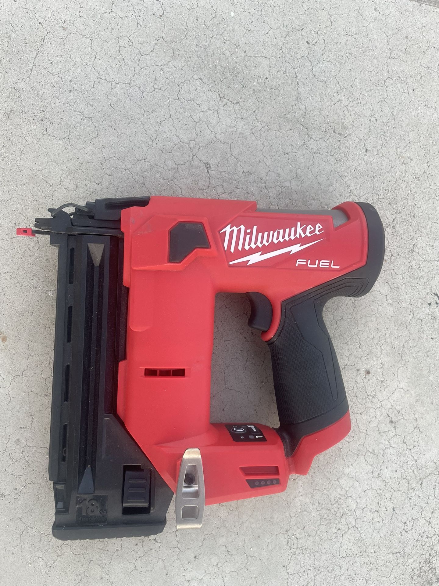 Milwaukee M12 FUEL 12-Volt Lithium-Ion Brushless Cordless 18-Gauge 1-1/2 in. Compact Brad Nailer (Tool Only)