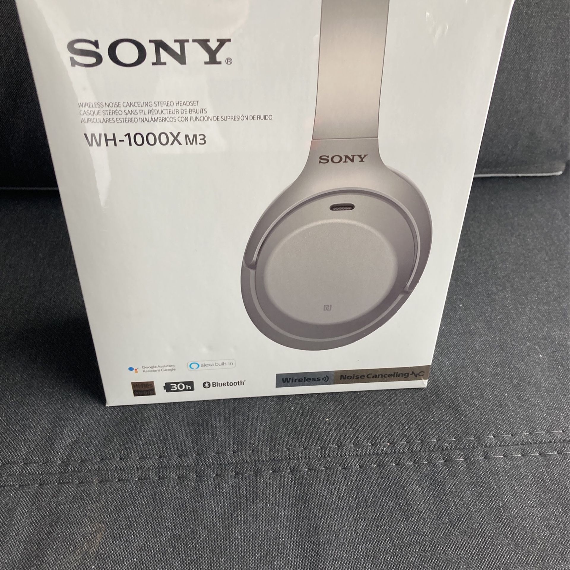 Sony  WH-1000Xm3
