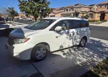 2012 Nissan Quest