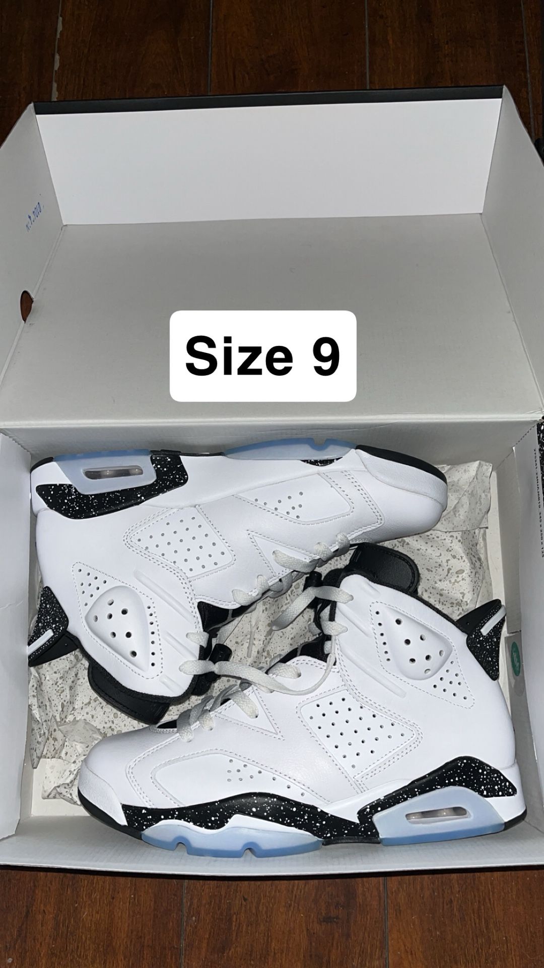 Jordan 6 Retro Reverse Oreo Size 9