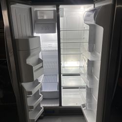 Nevera.  En Buenas Condiciones 