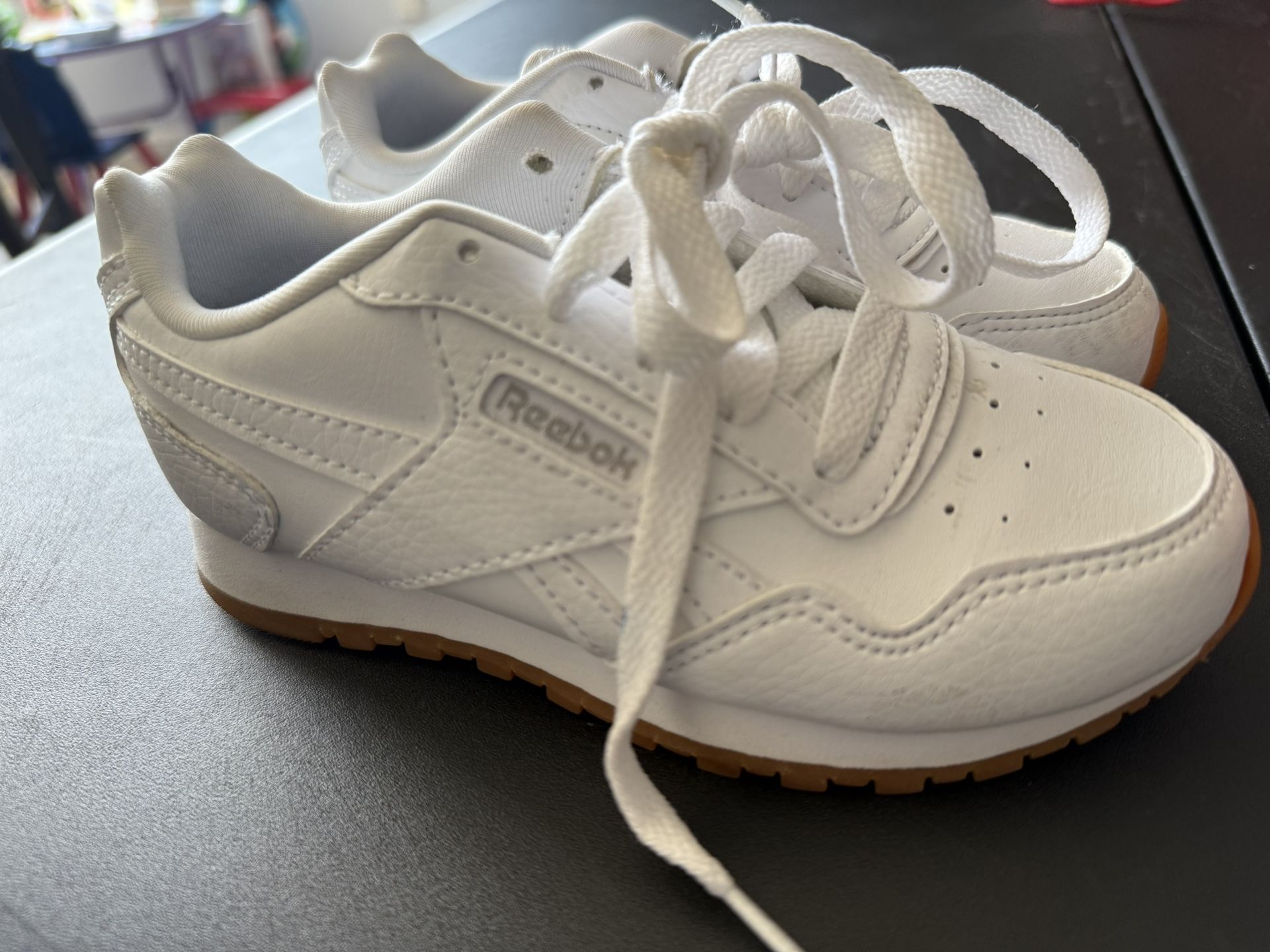 Reebok White Sneakers Classic Retro Design