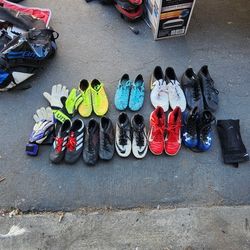 SOCCER CLEATS