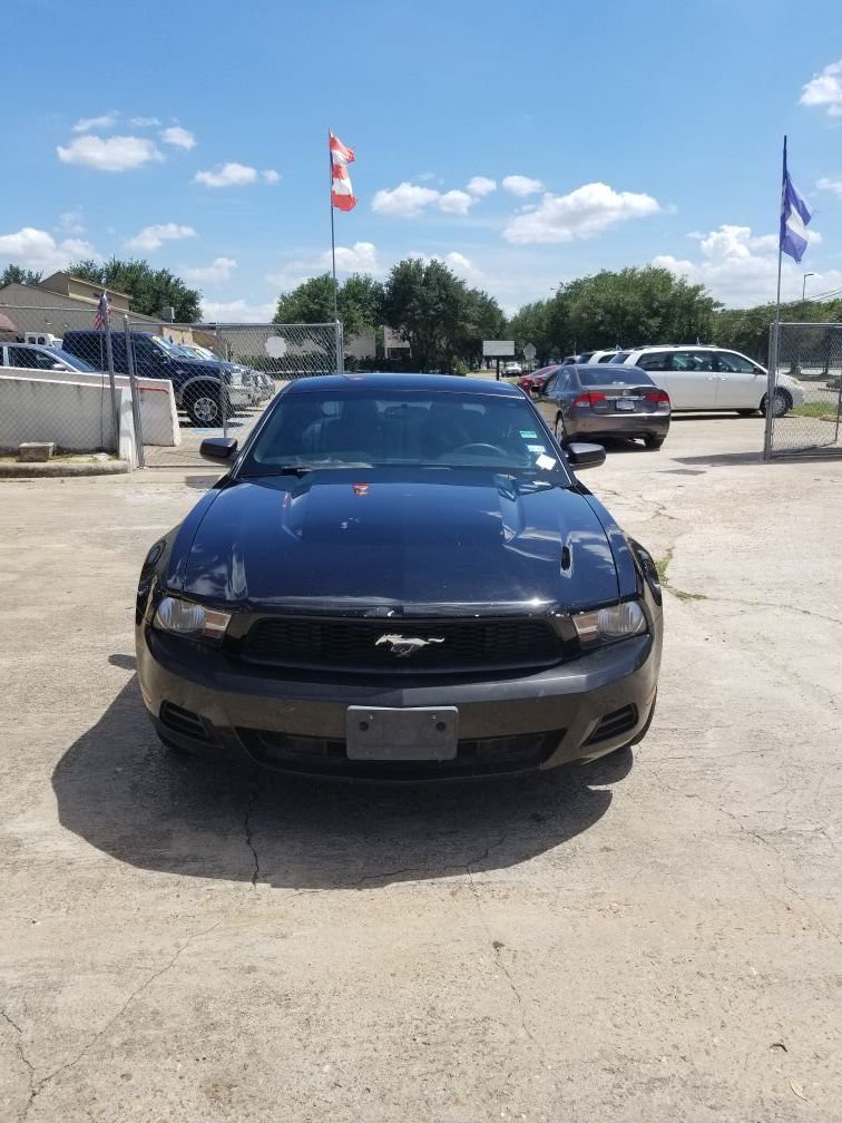 2012 Ford Mustang V6