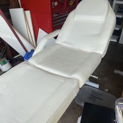 FREE CHAIR