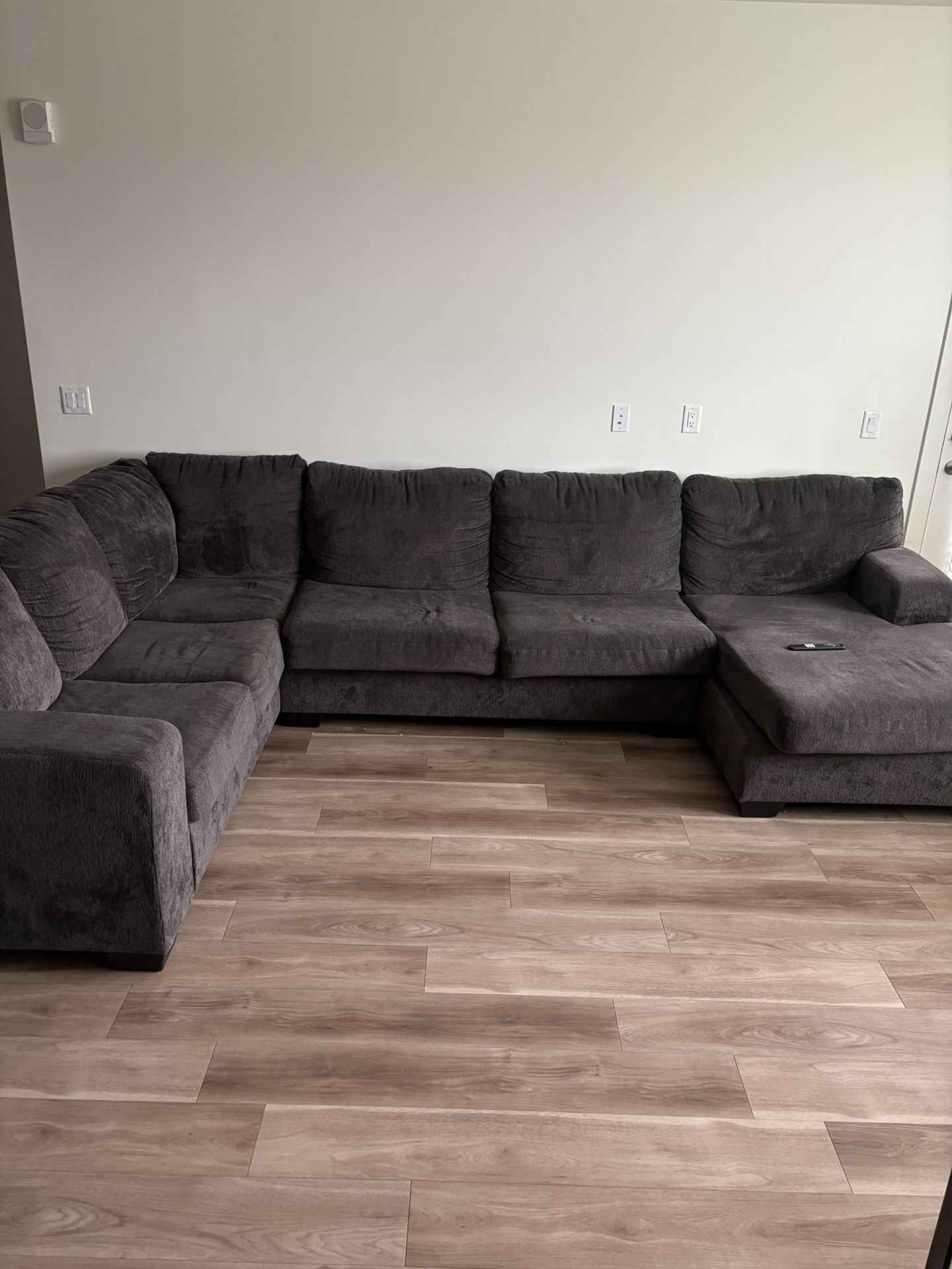 3 Piece Sectional Couch