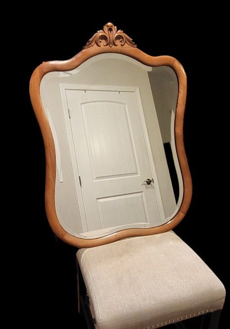 VINTAGE ANTIQUE 1900's French Provincial Wooden Beveled Glass Wall Mirror1900's French Provincial Wooden Beveled Glass Wall Mirror
***VERY ATTRACTIVE