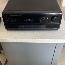 Pioneer Audio/Video. Stereo receiver 
