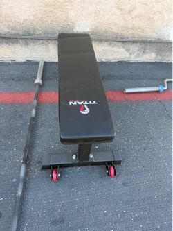 Titan fitness flat bench