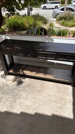 *Free* Console Table