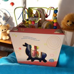 NWT Zany Zoo Wooden Activity Cube for Children Ages 1 to 3 Pickup In Brooklyn Park 