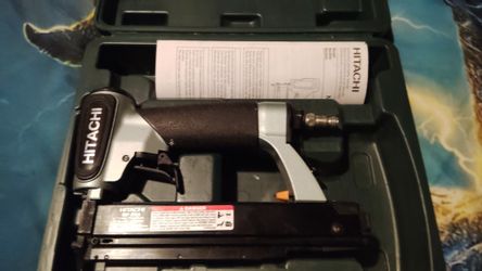 Hitachi 1 3/8 Pin Nailer